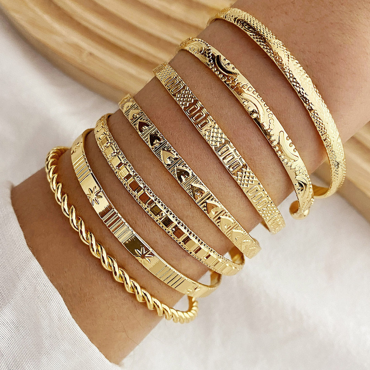 7pc textured cuff bracelet stack in gold